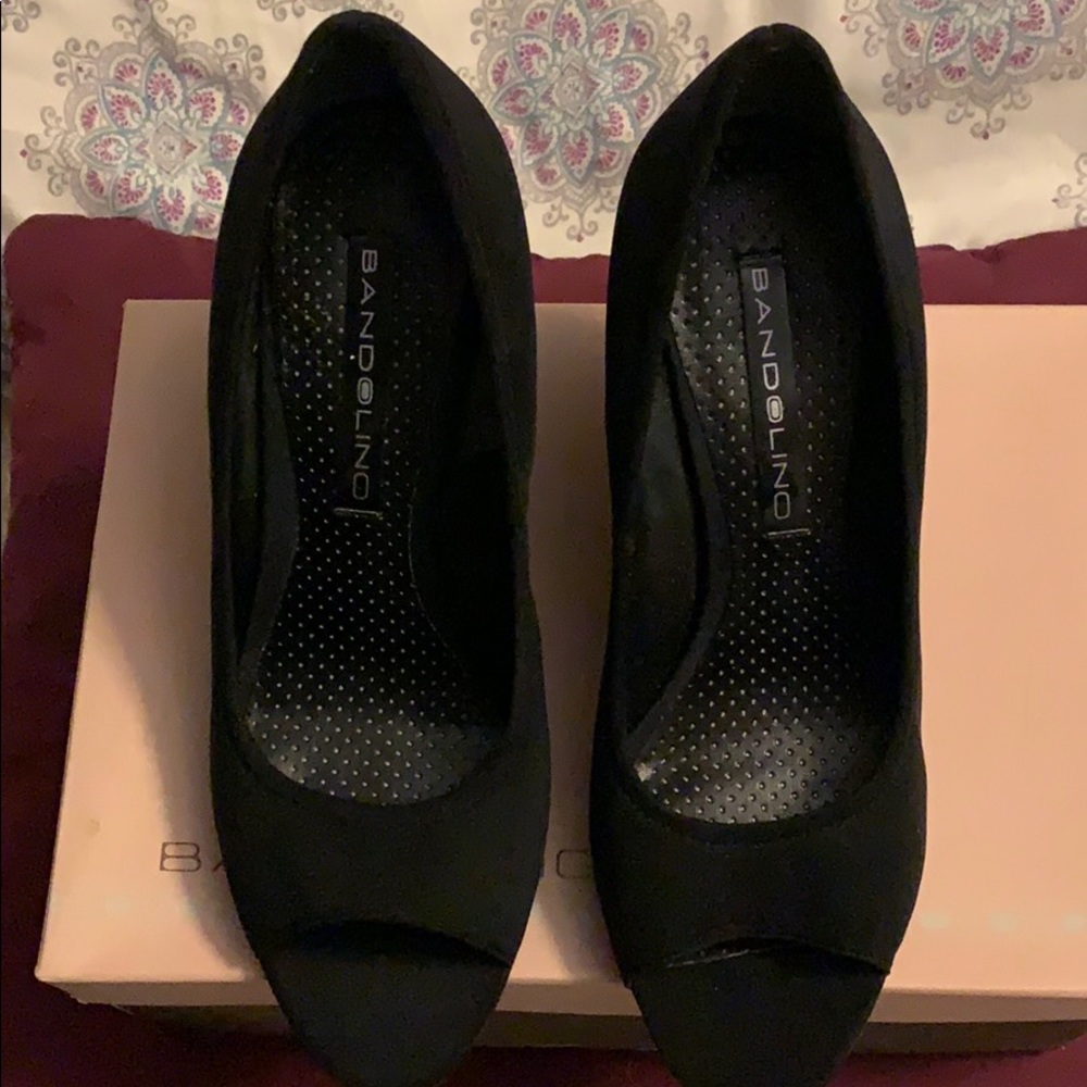 Shoes - Picture 3 of 3